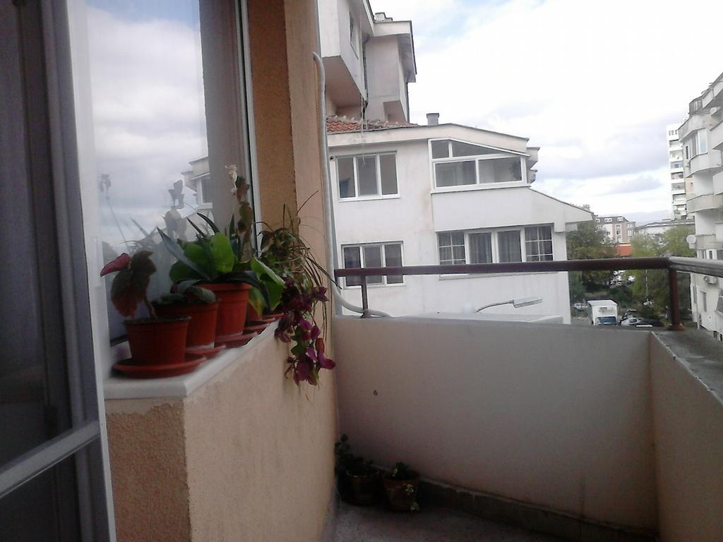 Luxury Apartment Lazur 2 Burgas Ruang foto