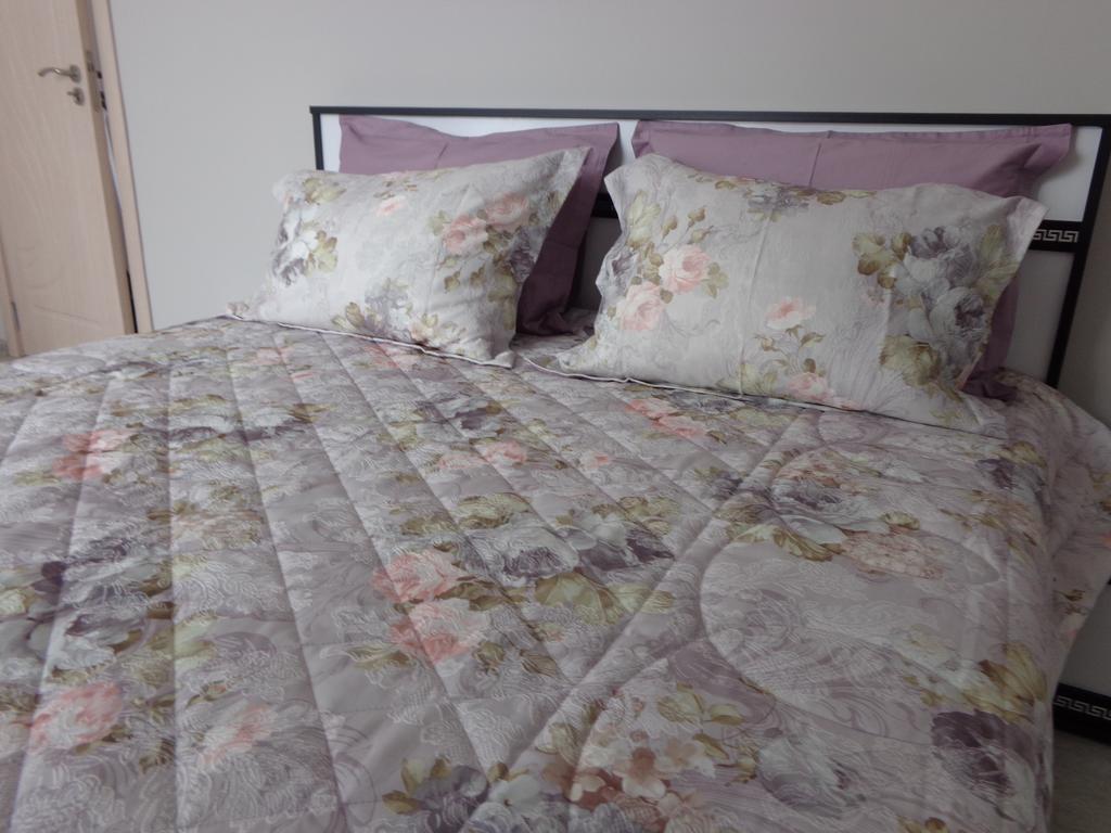 Luxury Apartment Lazur 2 Burgas Bagian luar foto